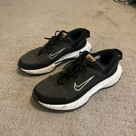 - Women’s Nike crater running shoes - Picture 1 of 12
